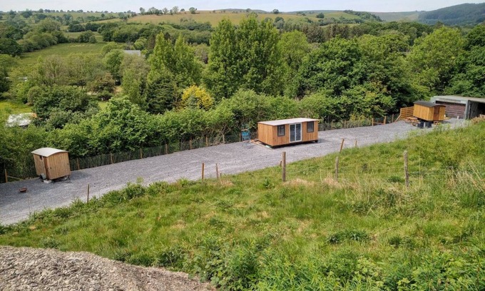 Llandovery Cabine | Tranquil Cabin Retreat in Llandovery