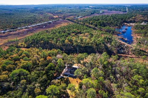 Theodore Maison | Tranquil Coden Retreat 10 Mi to Dauphin Island!