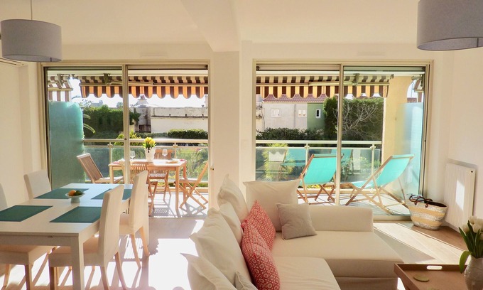 Beaulieu-sur-Mer Appartement | Séjour tranquille et élégant à Beaulieu sur Mer avec parking et climatisation