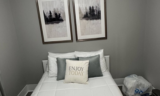 Tarrant Maison | "Tranquil Haven: Stylish Retreat with Modern Comforts"