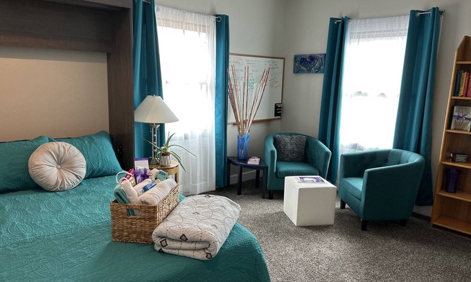 Mapleton/Fall Creek Maison | Escapade magnifique pour les femmes d'affaires! Reposez-vous ici et obtenez un laissez-passer de coworking gratuit