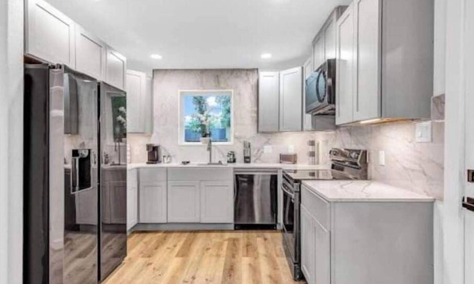 East MLK Maison | Tranquil Oasis in East Austin