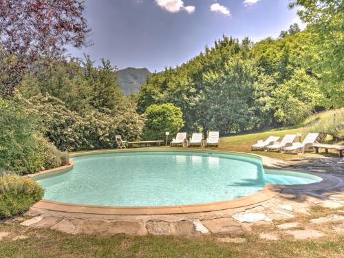 San Godenzo Maison | Tranquil Retreat in Serignana