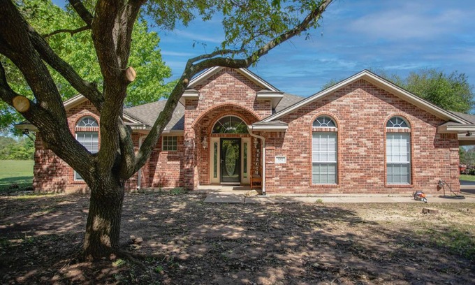 Waco Maison | Tranquil Retreat with Sky Views: The Vesper House 14 mins to downtown