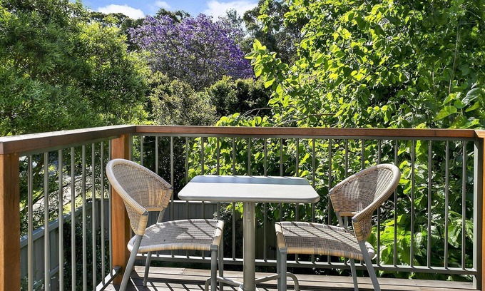 Naremburn Maison | Tranquil Studio - St Leonards - NBN01