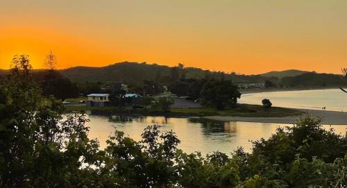 Cable Bay Maison | Tranquil Taipa