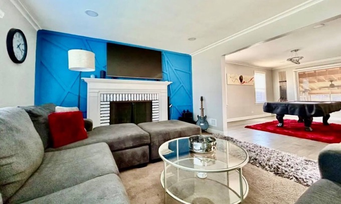 Roseland Maison | Tranquil Urban Retreat, Chicago Gem