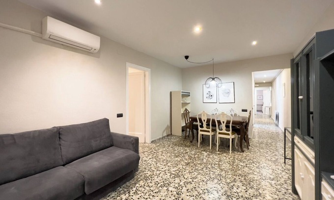 El Baix Guinardo Appartement | Trav 3 habitaciones 1-2 · 3h