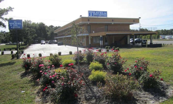 Lakehurst Hôtel | Travel Inn and Suites