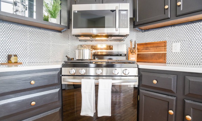 Downtown Wilmington Maison | Travel Nurses! Relocation, Short/Long Term Stays