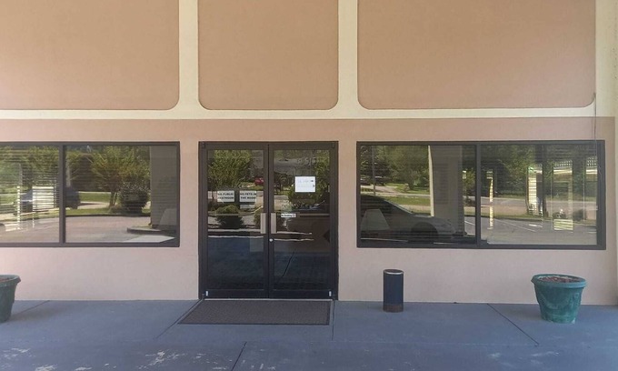 Waynesboro Hôtel | Traveler Inn and Suites