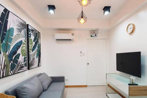 Bel-Air Appartement | Travelers Inn - Cozy Capsule Bunks, Makati