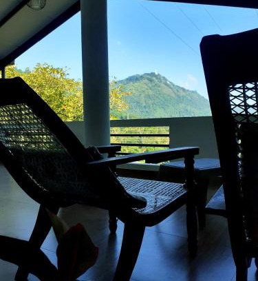 Ganga Ihala Korale Maison | Travelers' Nest Homestay