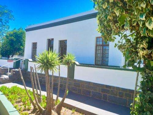 Colesberg Maison | Travellers Joy Guest House