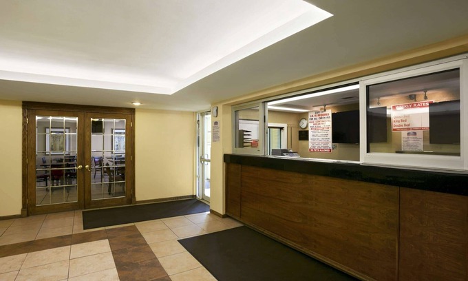 Lansing Hôtel | Travelodge by Wyndham Lansing IL
