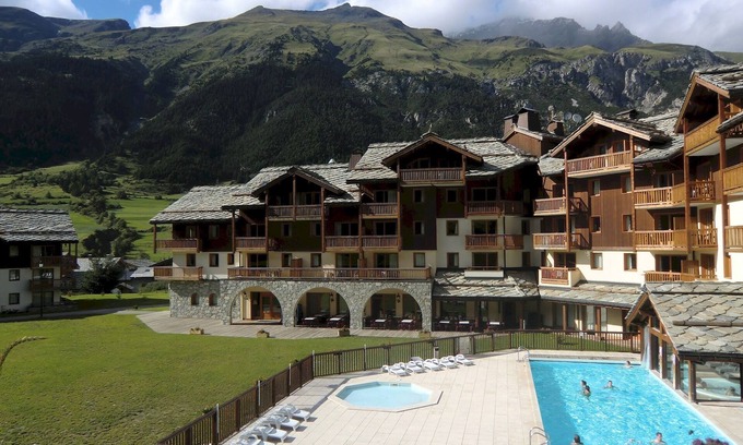 Val Cenis Appartement | travelski home premium - Résidence Les Alpages de Val Cenis 4*
