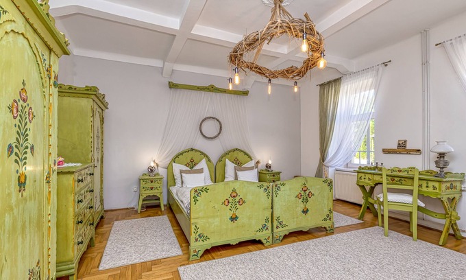 Balatonrendes Maison | Treasure Of The Past With Whirlpool, Balatonrendes, Hungary