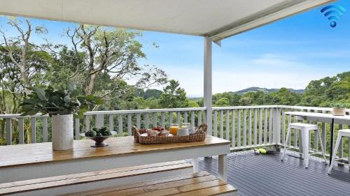 Robertson Maison | Tree Scape Retreat