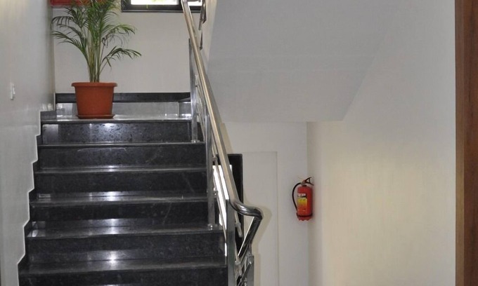 Hadapsar Hôtel | Treebo Raana Encore - Near Magarpatta