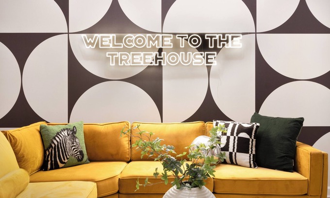 North Hills Maison | Treehouse, 1 mi from North Hills Mall