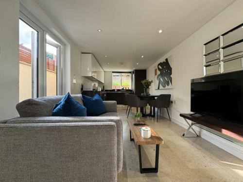 London Borough of Croydon Appartement | Trendy 2BR 2BA Flat in Crystal Palace