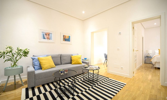 Chueca Appartement | NOUVEAU! Trendy Chueca, 2 Chambres, At Home in Madrid 9, Musées, Palais Royal, Sol