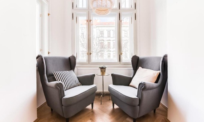 Letna Appartement | Trendy Local Apartment