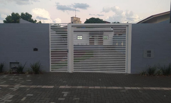 Jardim Maison | Trentino 66 - Hospedagem em Ijuí, casa agradável com estacionamento