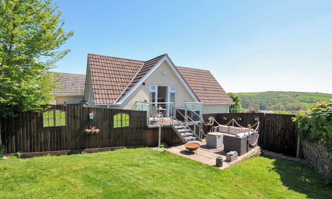 Launceston Cottage | Treview, LAUNCESTON
