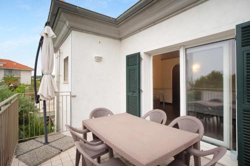 Diano Castello Appartement | Trilocale Con Piscina Vista Mare