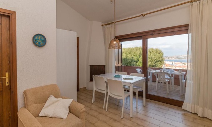Palau Appartement | Trilocale Vista Mare e Giardino A