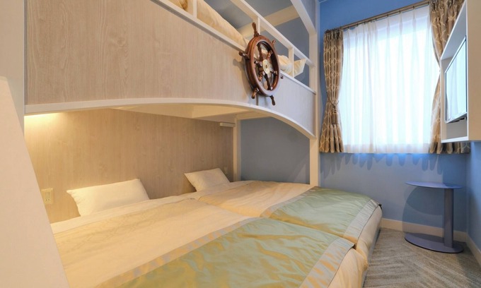 Maihama Maison | Triple room split floor Capacity 3 people Stan/Urayasu Chiba