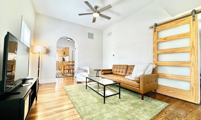 Upland Maison | Trojan Hideaway on First Street