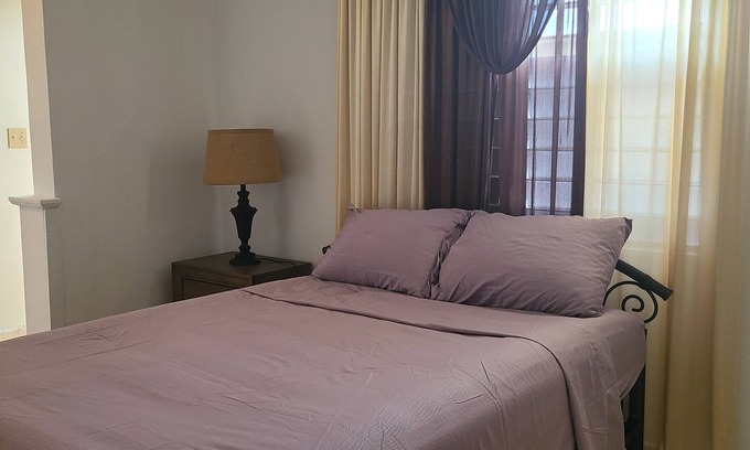 Aguadilla Appartement | Tropical adventure Westside of Puerto Rico snorkel fish Golf surf , sunsets