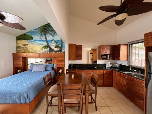 Coco Maison | Tropical Beach Second Floor Studio With Hill View