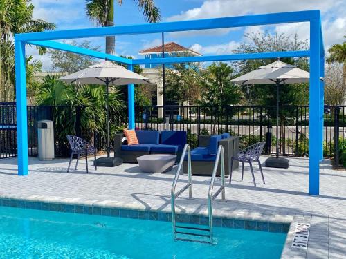 Miramar Hôtel | Tru By Hilton Miramar