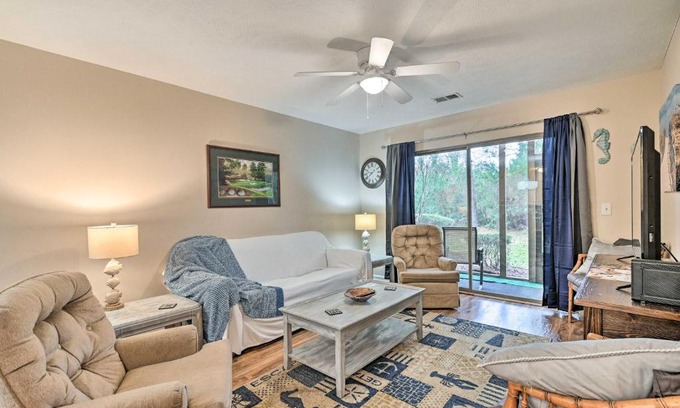 Pawleys Island Appartement | True Blue Golf Resort Condo - 3 Mi to Beach!