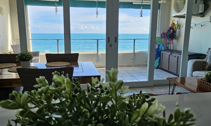 Playa Fortuna Copropriété | "True Oceanfront" Beauty, located in Luquillo! #KIOKOS#EL YUNQUE#GETAWAY#LIFE!!!