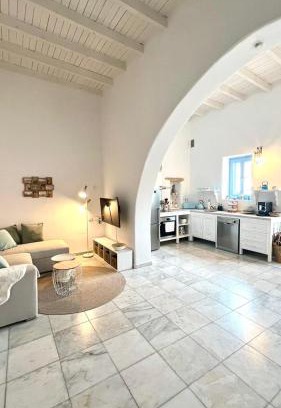Kalithies Maison | 'TSI TSI' traditional home & private Pool'