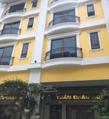 Ha Long Hôtel | Tuần Châu HQT