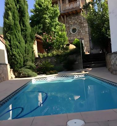 Piedralaves Chalet De Ski | Tu Capricho