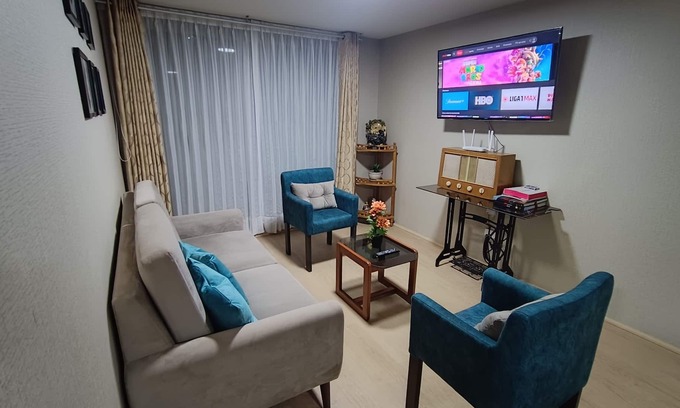 Cerro Colorado District Appartement | Tu Hogar Acogedor en la Ciudad con Estacionamiento Gratuito