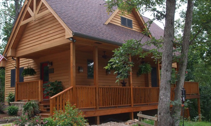 Monteagle Cabine | Nichée Inn est un chalet confortable situé à Monteagle, Tennessee.