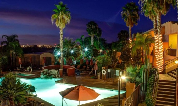 Oracle Foothills Estates Hôtel | Tucson's Serene Oasis with complimentary breakfast