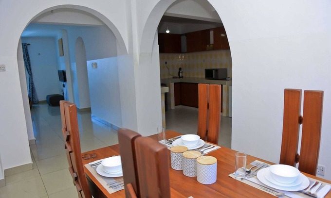 Mombasa Appartement | Tudor Prestige Apartment is a stylish3 double bedroom 2 ensuite and 1 wet room.
