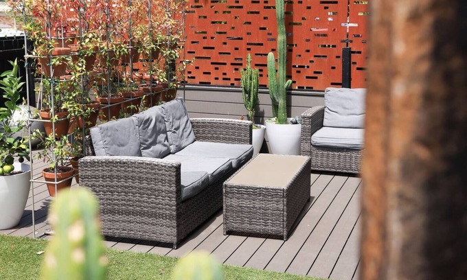 Northcote Maison | Tuis Nest Auckland NZ