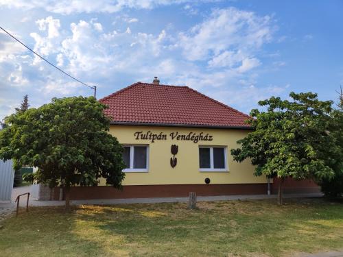Harta Maison | Tulipán Vendégház Harta