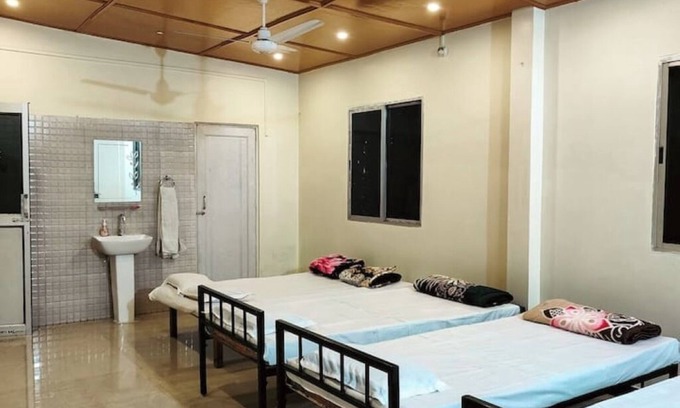Sualkuchi Maison | Tulip Guest house (Rooftop)