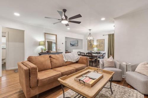 Tulsa Maison | Tulsa Home Sweet Home - King Bed Near Expo, TU, Dtwn