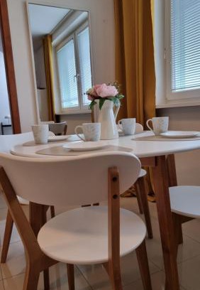 Nove Zamky Appartement | Turecka 49 Apt 2